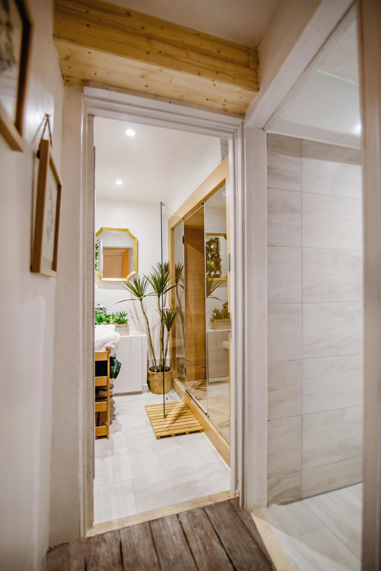 Modern Central Luxury Home With Hot Tub Sauna 11Ppl شيفيلد المظهر الخارجي الصورة